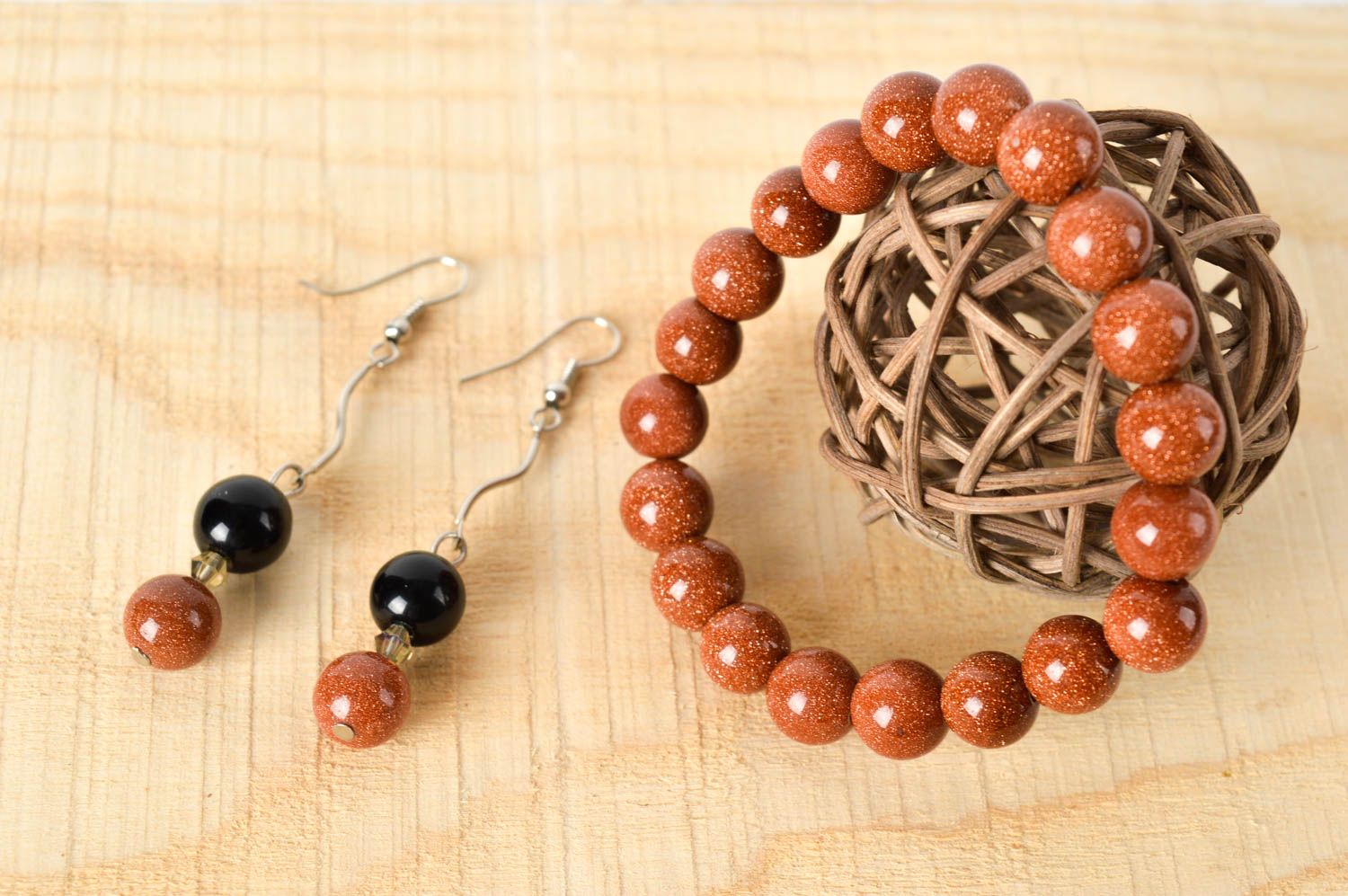 Handmade earrings designer bracelet jewelry set accessory with natural stones photo 1