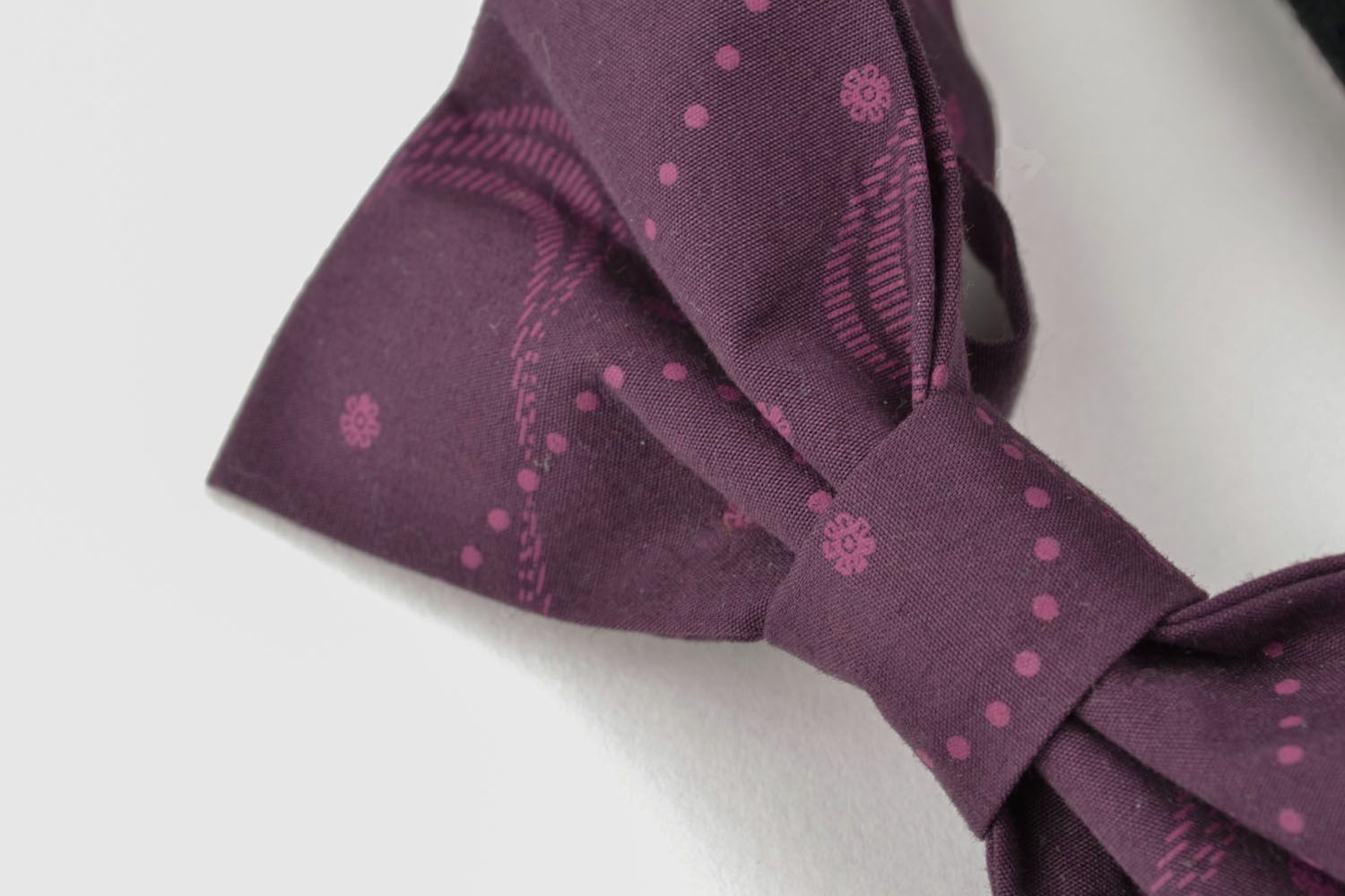 Purple bow tie photo 4