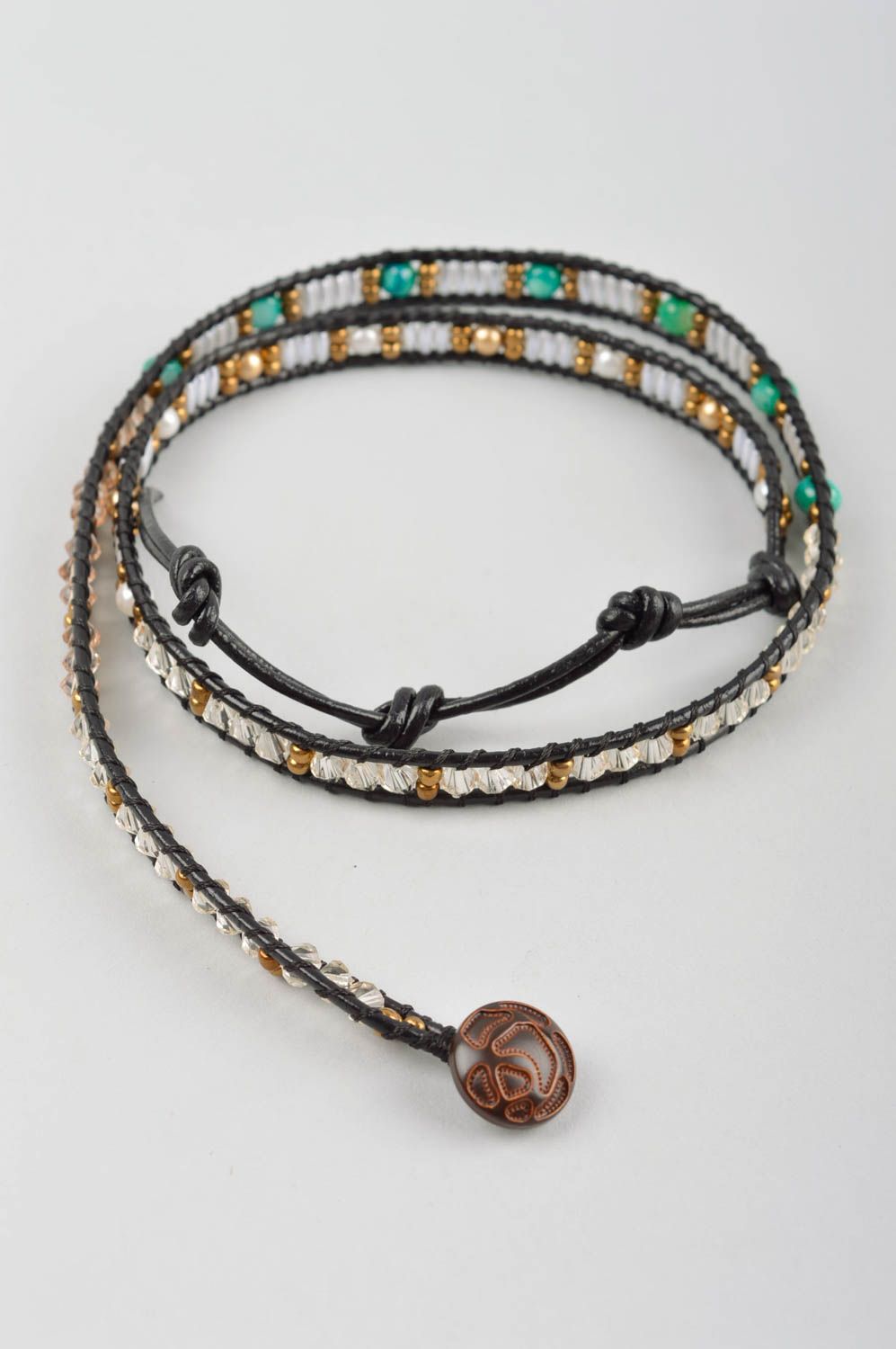 Bracelet perles rocaille Bijou fait main design 4 tours Accessoire femme photo 4