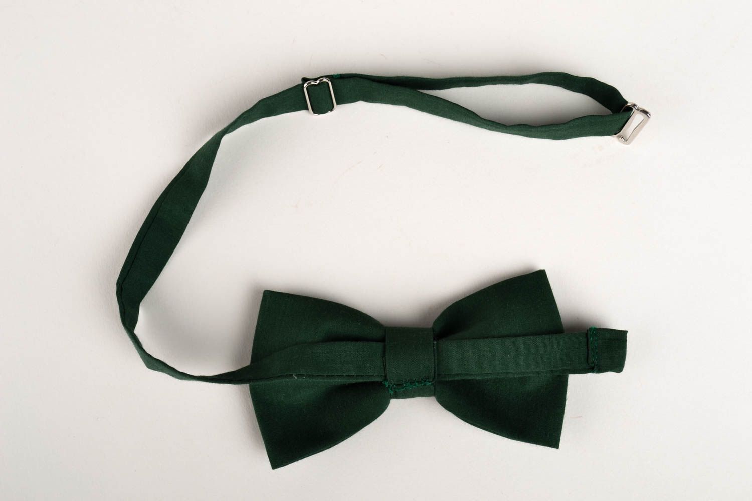 Corbata de lazo artesanal pajarita moderna verde de madera accesorio unisex foto 2