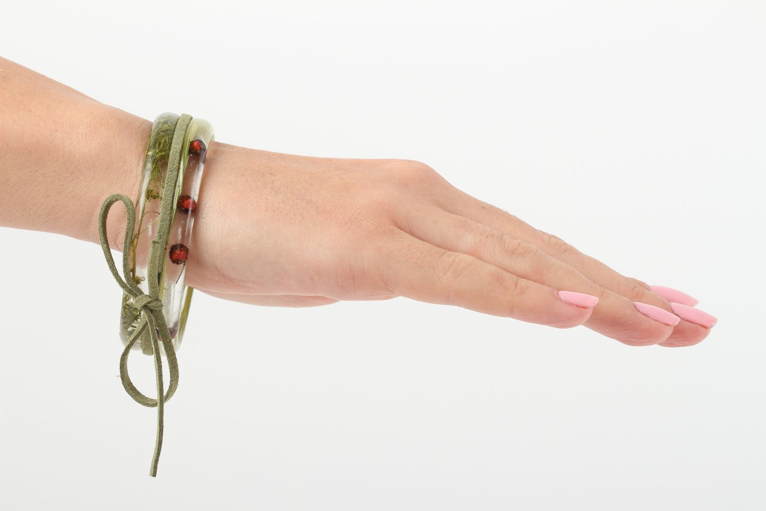Bracelet design Bijou fait main vert résine époxy herbes baies daim Cadeau femme photo 5