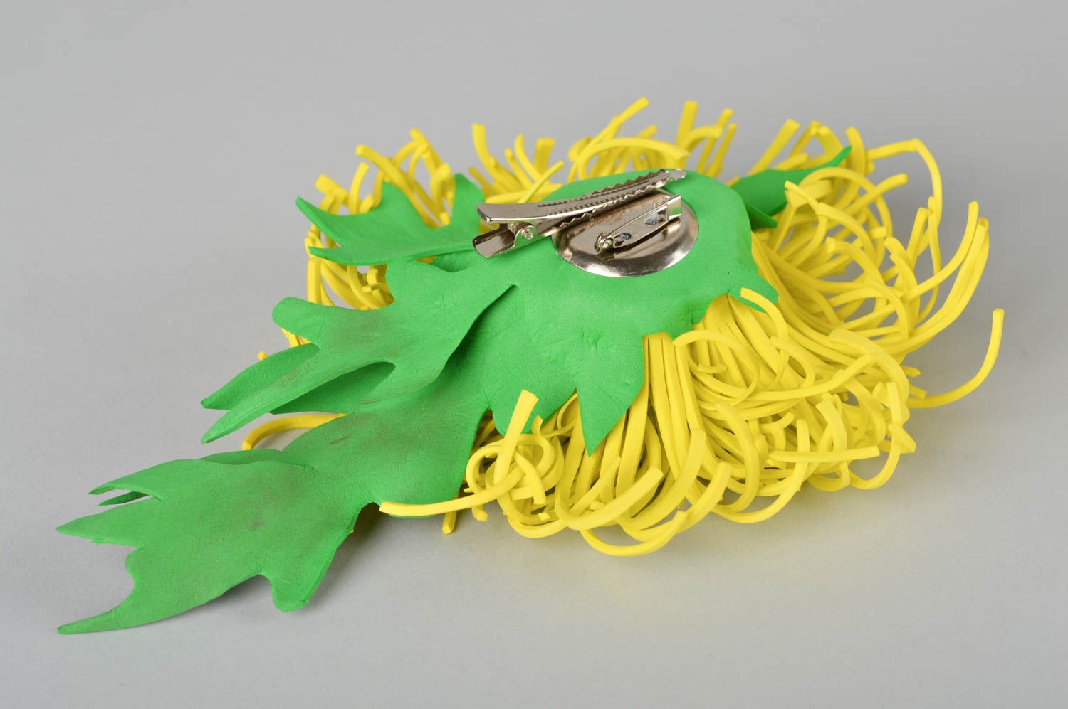 Schmuck handgemacht Modeschmuck Brosche Blume Haarspange aus Foamiran gelb foto 3