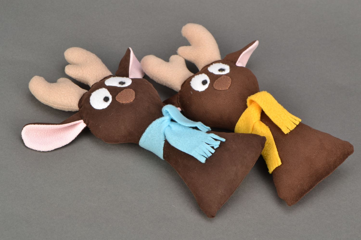 Soft toy deer photo 1