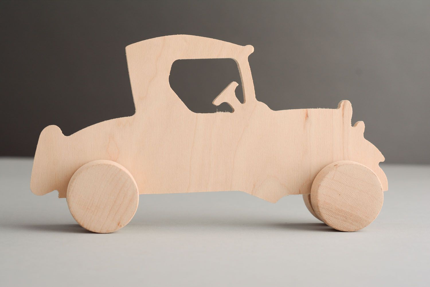 Zieh Auto aus Holz foto 1