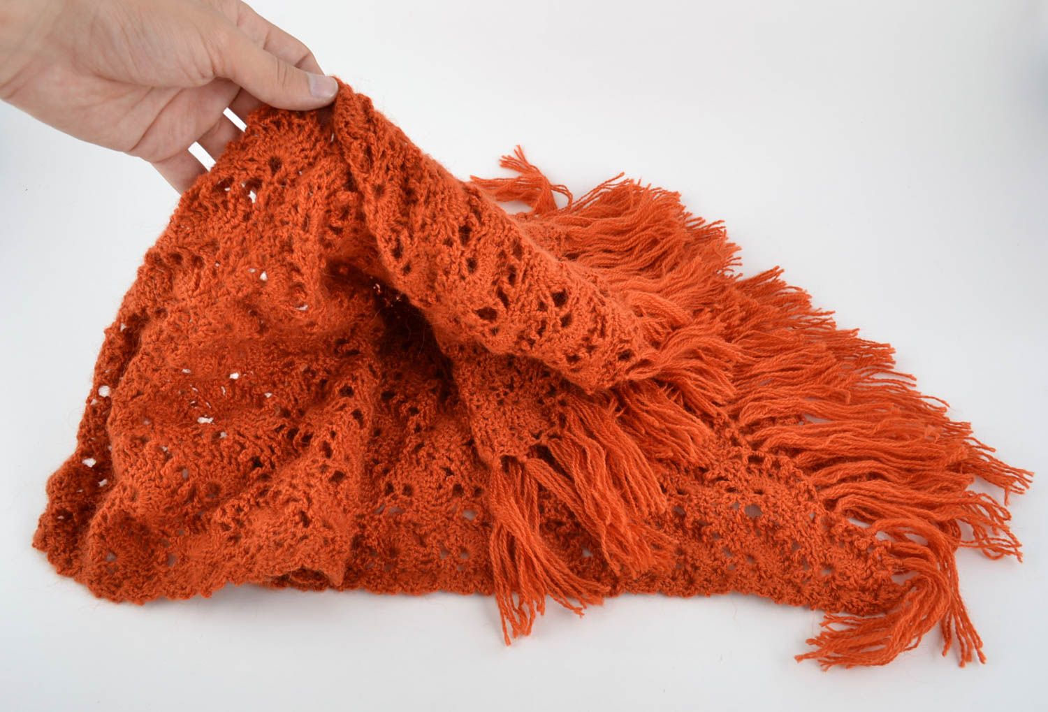 Écharpe tricotée en angora et acrylique orange avec frange ajourée faite main photo 5