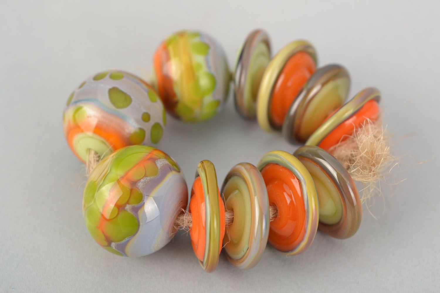 Fourniture verre chalumeau perles fantaisie multicolores photo 1