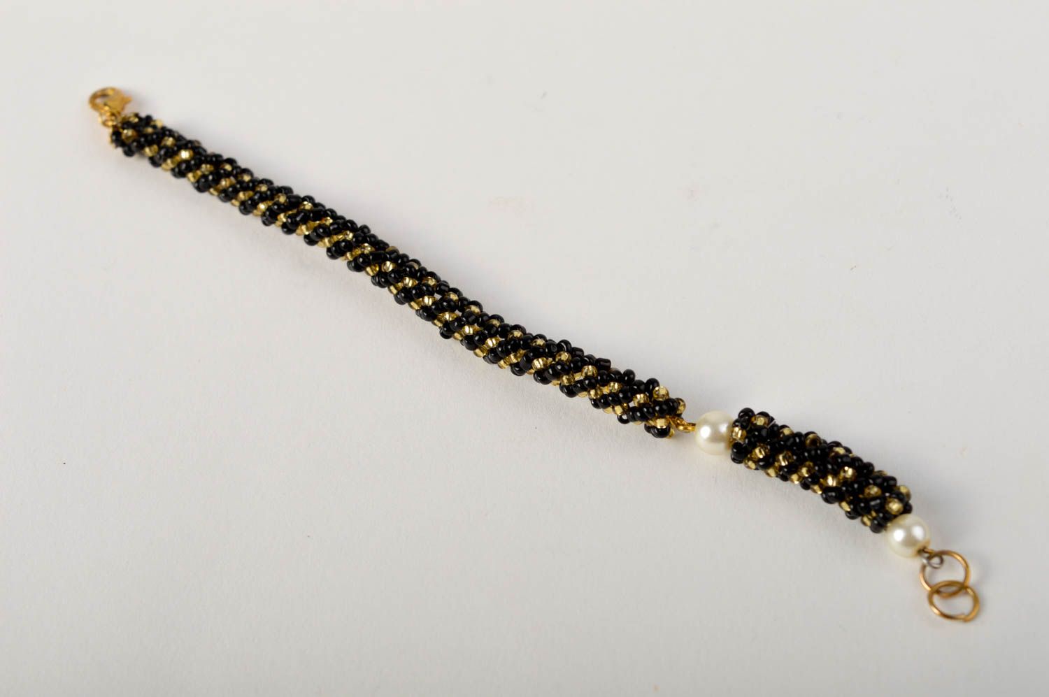 Bracelet perles rocaille design Bijou fait main noir Accessoire pour femme photo 4