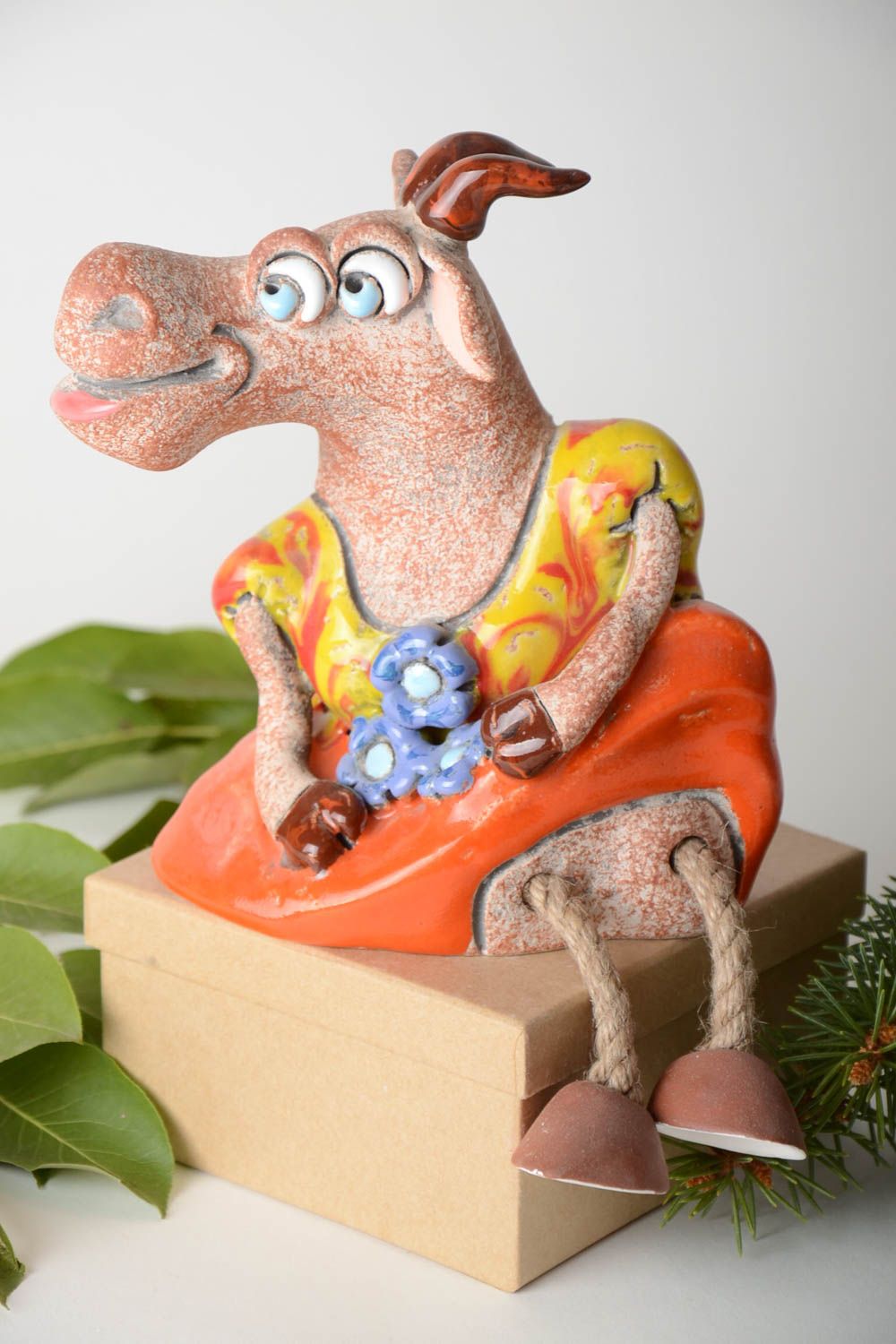 Tirelire fait main Figurine animal en argile peinte Cadeau insolite Chèvre photo 1