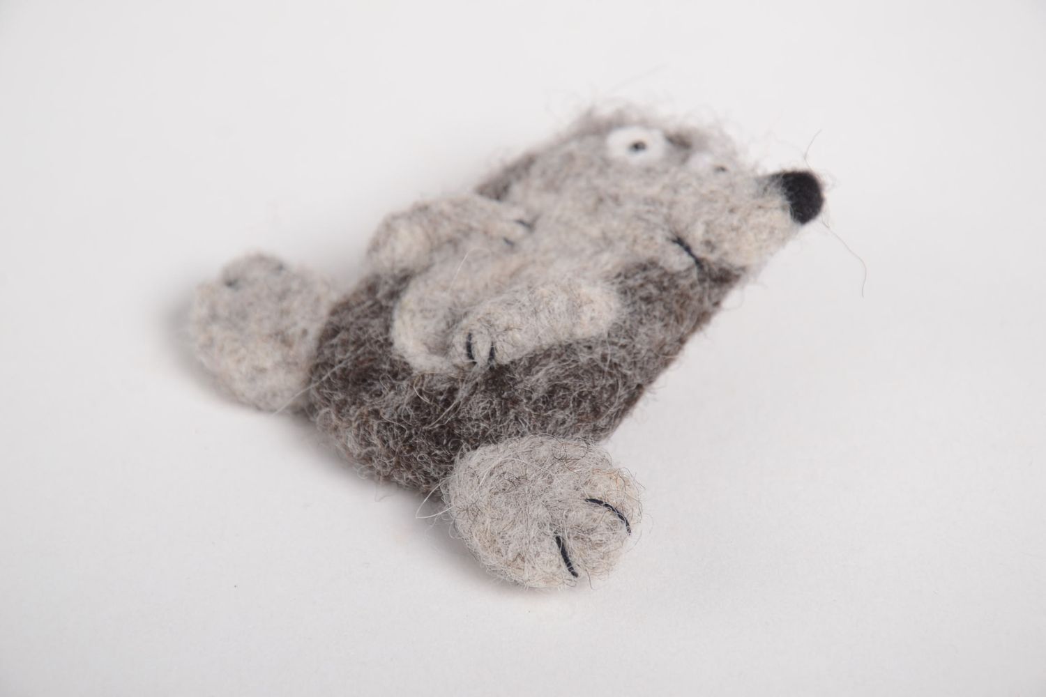 Handmade Designer Schmuck Brosche Tier aus Wolle Accessoire für Frauen Igel foto 4
