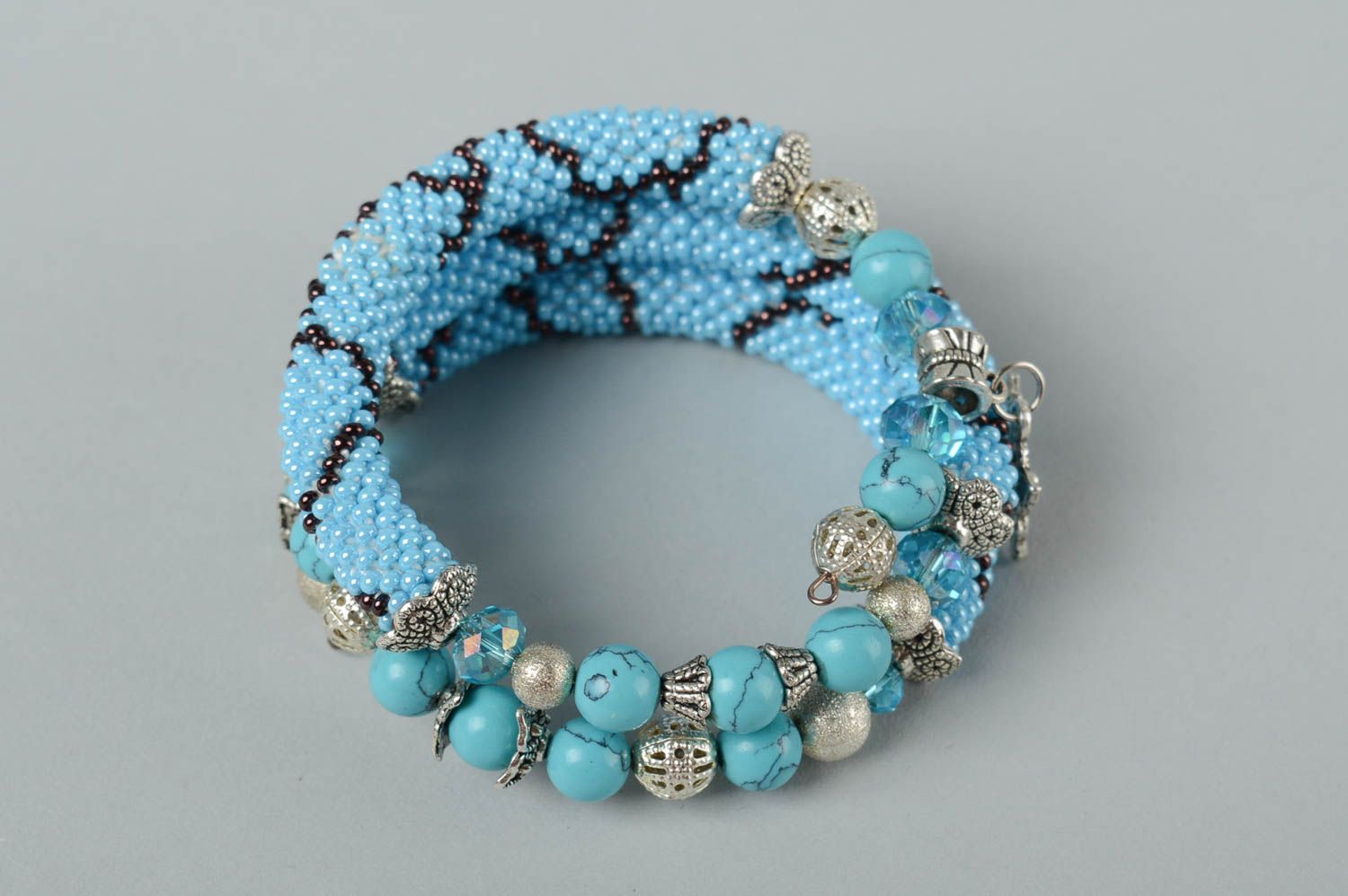 Turquoise beads cord bracelet with metal butterfly charm photo 5