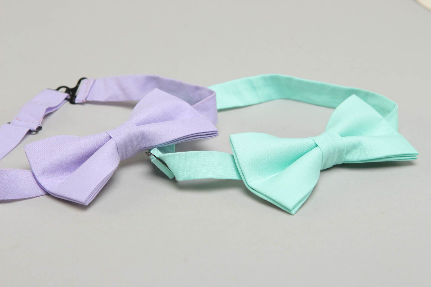 Набор галстуков-бабочек из ткани лаванда и мята 2 штуки фото 2