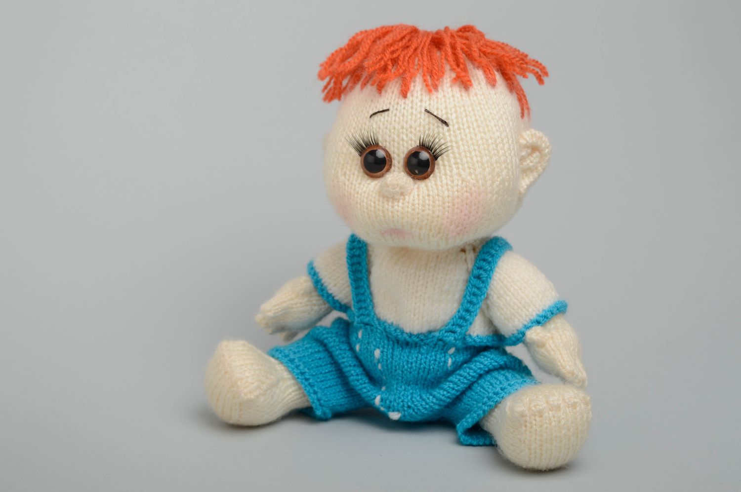 Вязаная спицами игрушка кукла ручной работы Мальчик фото 1