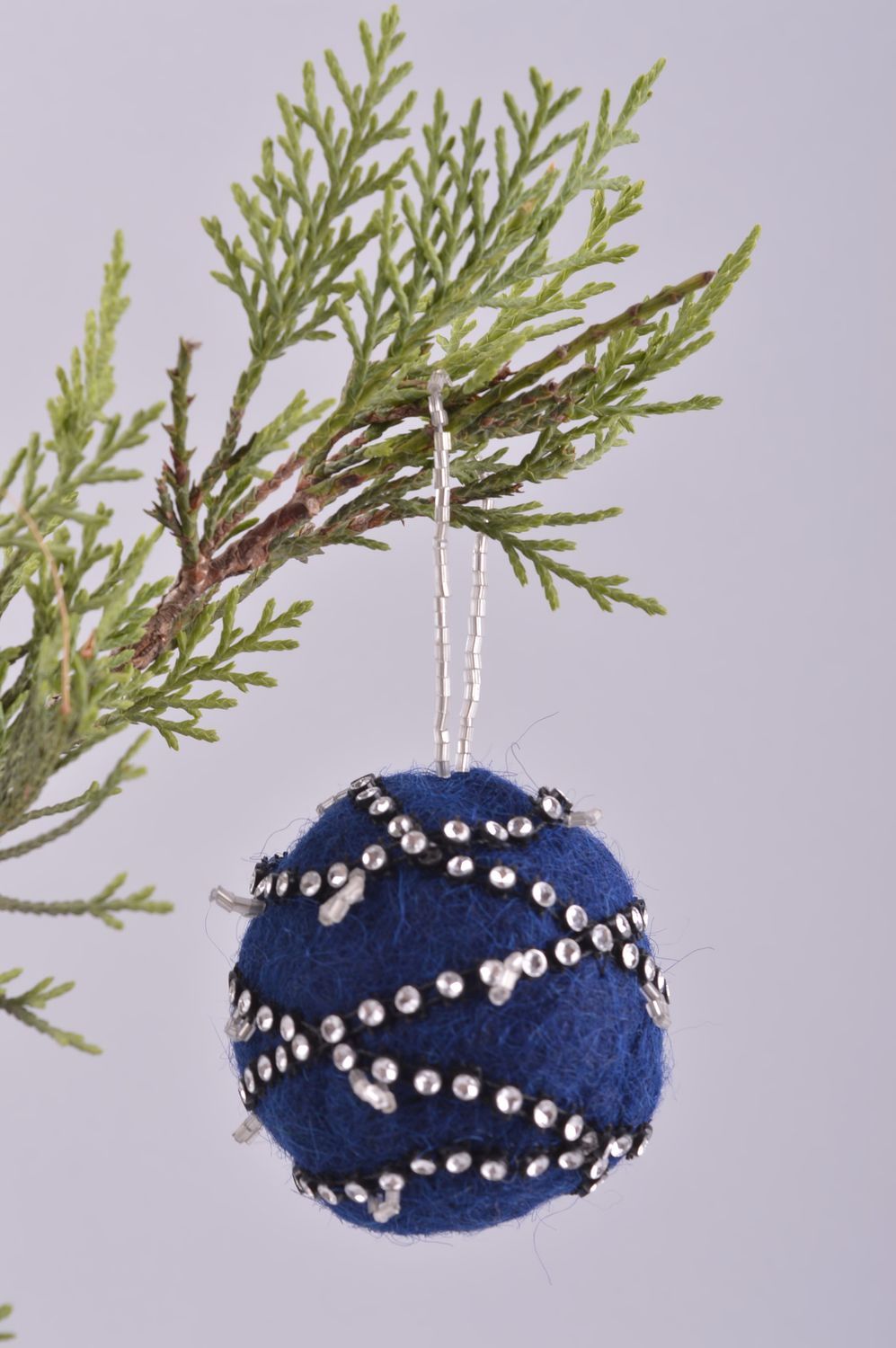 Déco fait main Boule à suspendre en laine et perles de rocaille Décoration Noël photo 1