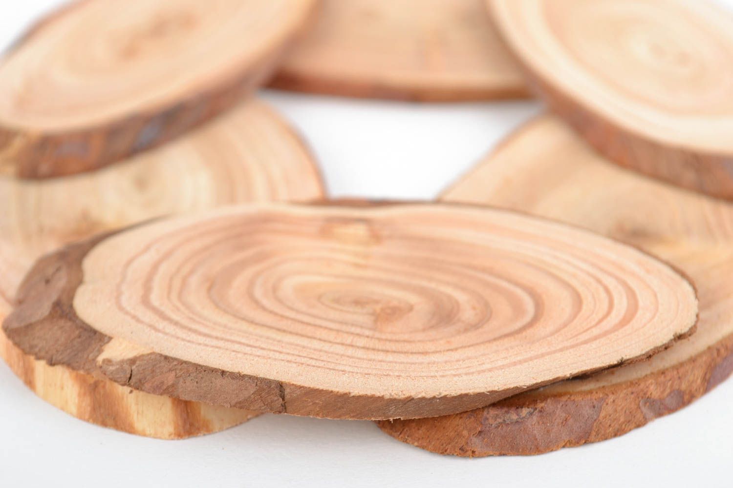 Handmade Untersetzer aus Holz für Tassen und anderes heiße Geschirr Set 3 Stück foto 5