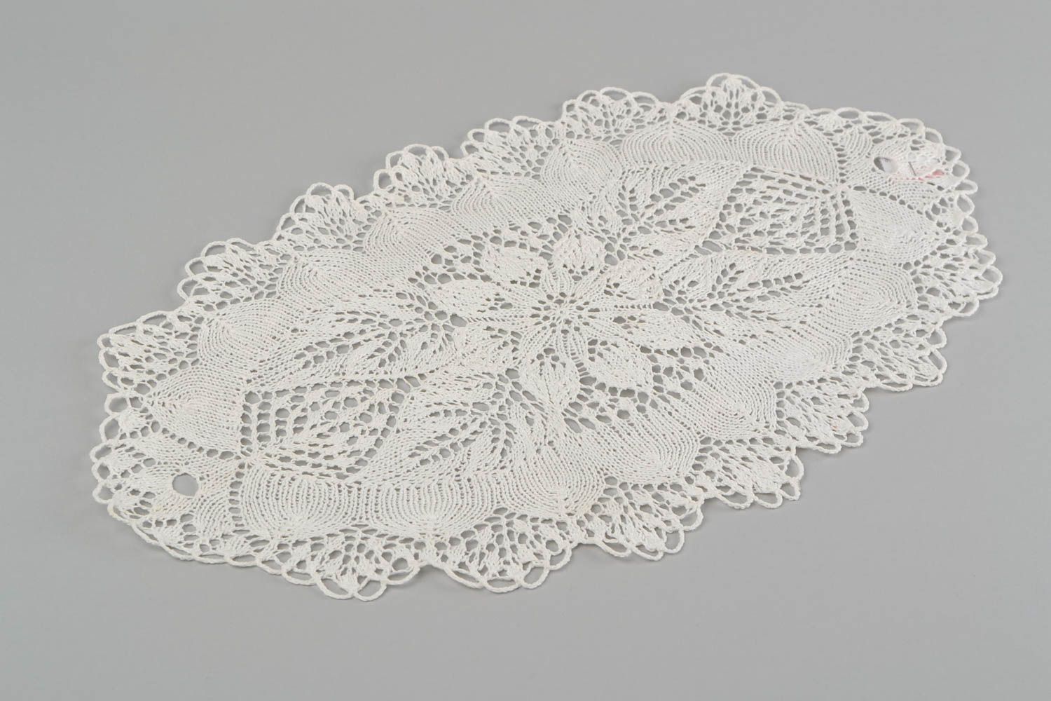 Napperon tricot fait main Textile de table blanc ajouré Décoration maison photo 5