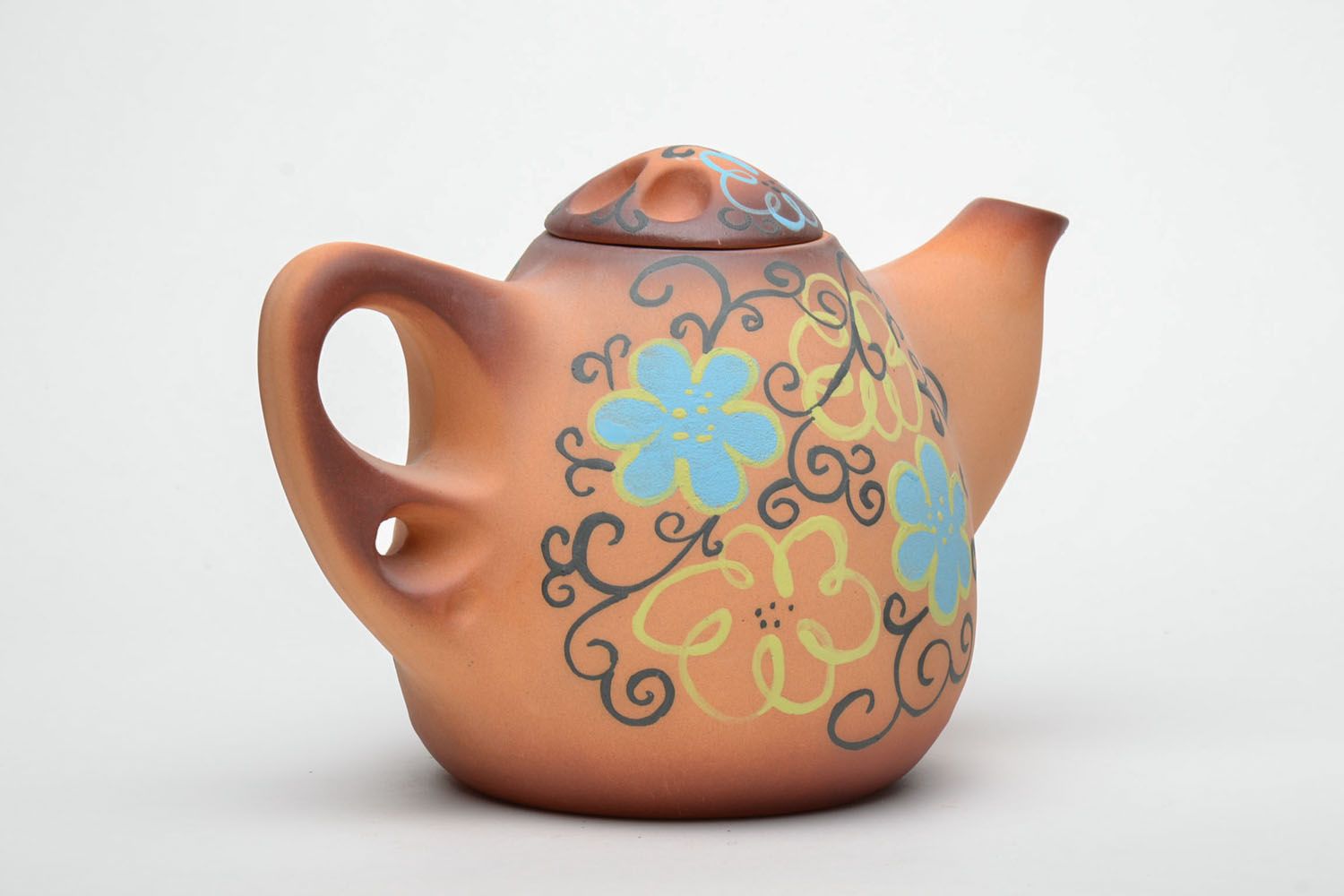 Unusual clay teapot photo 3