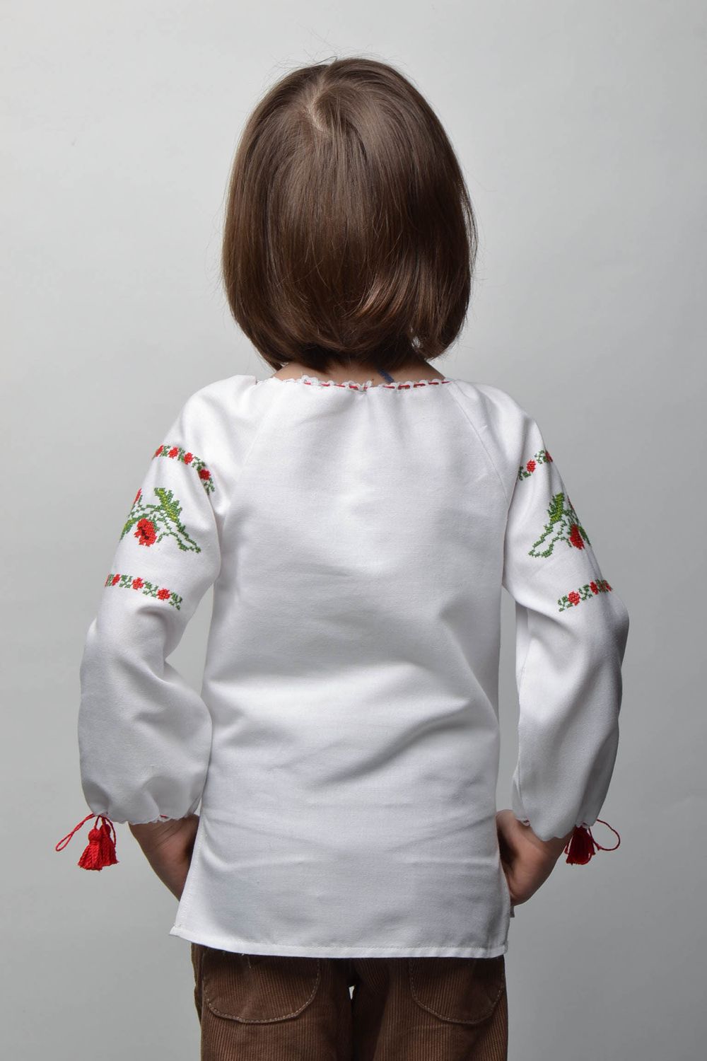 Вышитая рубашка для девочки на 5-7 лет с длинным рукавом фото 4