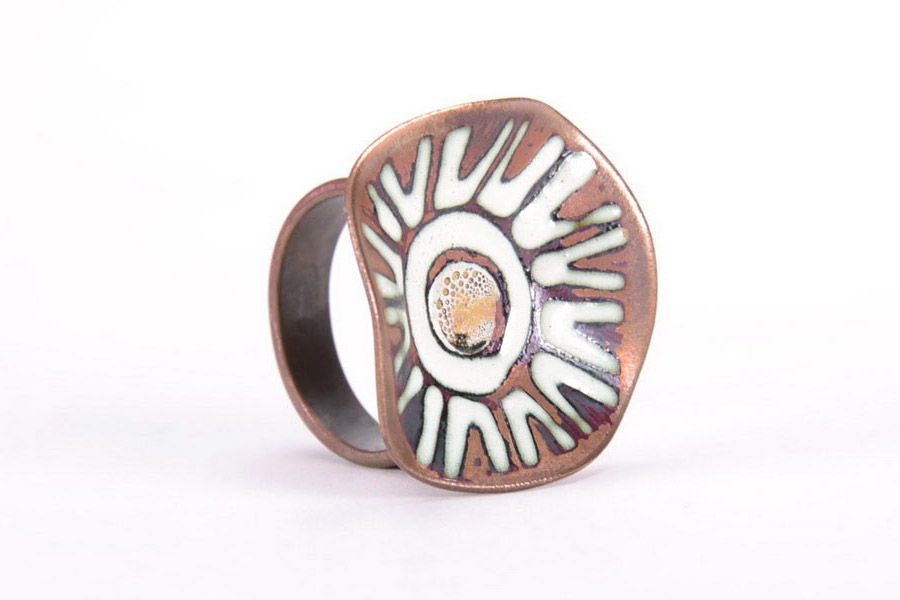 Emaillierter Ring aus Kupfer im ethnischen Stil foto 5