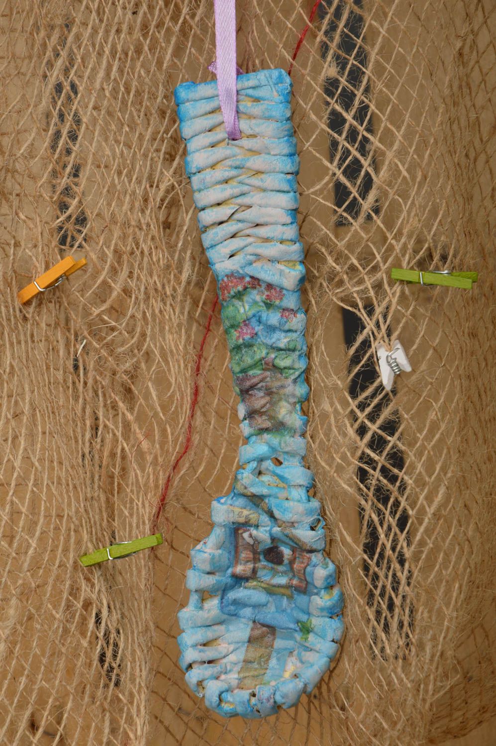 Ложка ручной работы декор для дома плетеная ложка из газетных трубочек фото 1