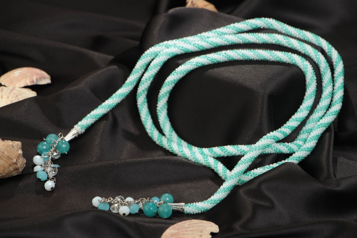 Collier spirale en perles de rocaille tchèques fait main lariat bleu blanc rayé photo 1