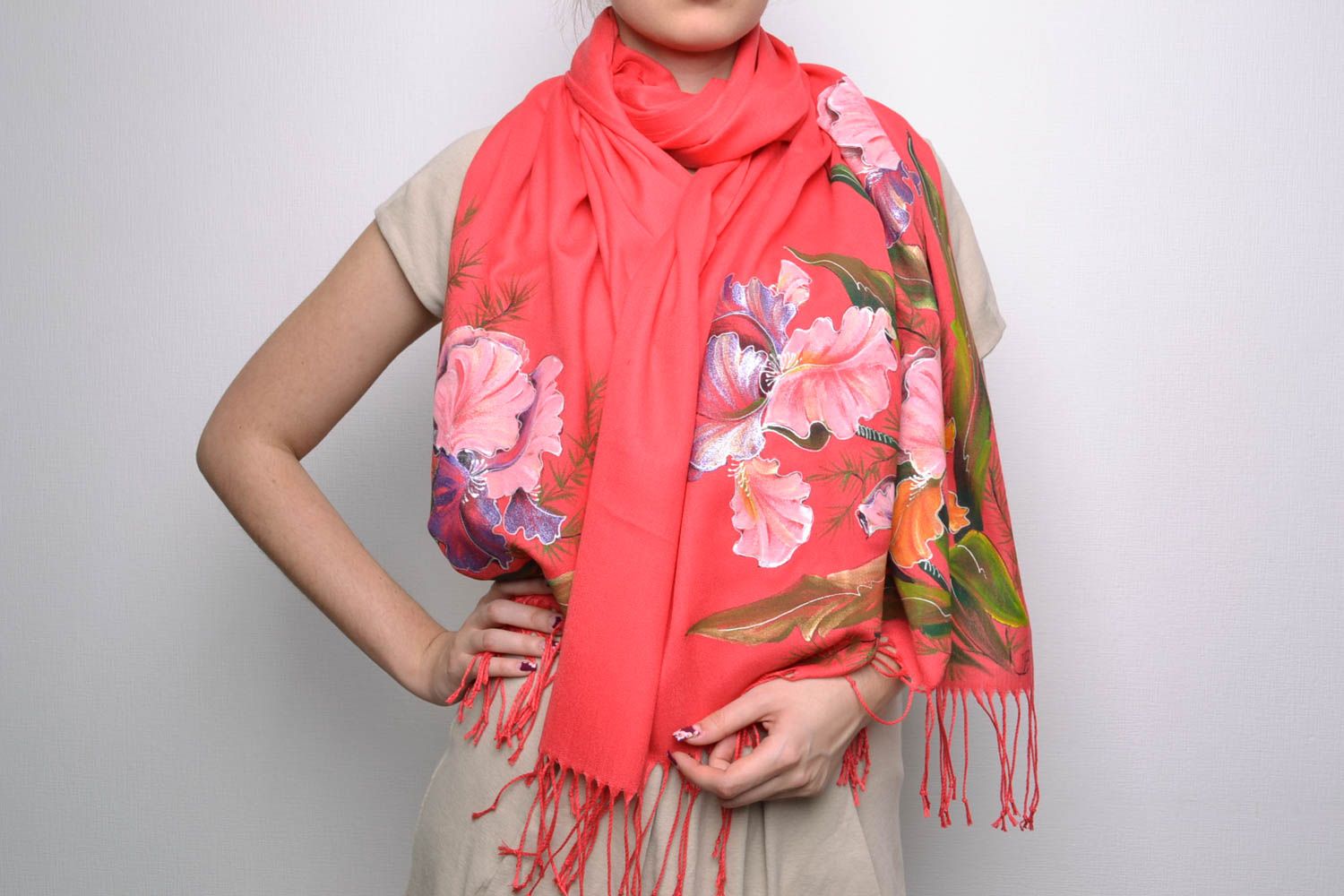 Beautiful painted cashmere scarf of coral color photo 1