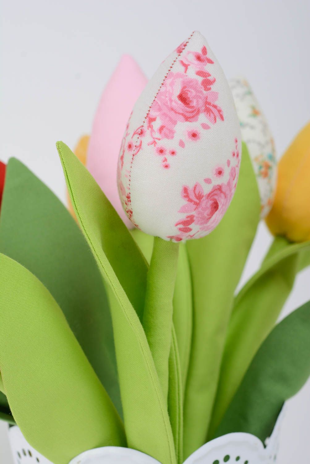 Fleur décorative artificielle Tulipe blanche à motif floral rose faite main photo 3