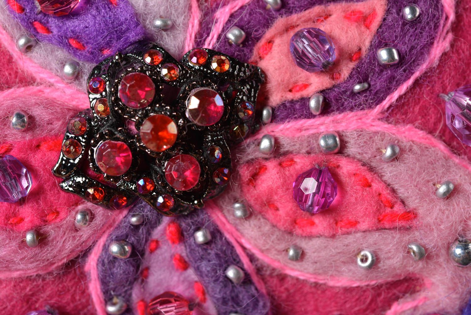 Cartera de mujer accesorio artesanal de lana rosada regalo original elegante foto 4