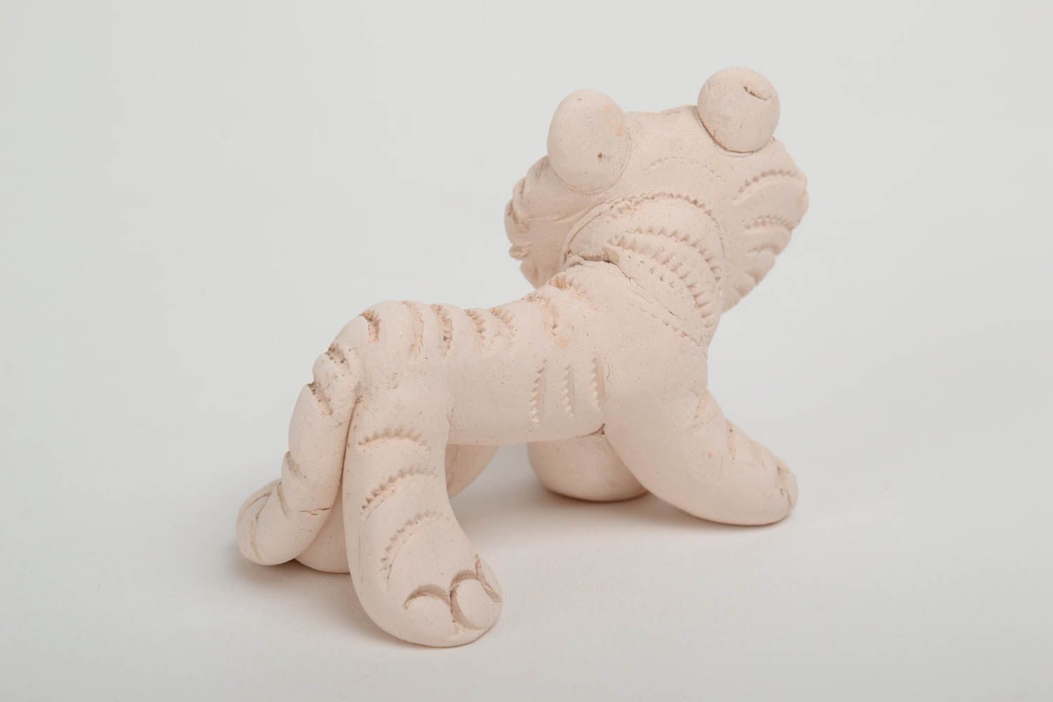 Figura decorativa de arcilla artesanal  figurita cerámica de animal de tigre foto 3