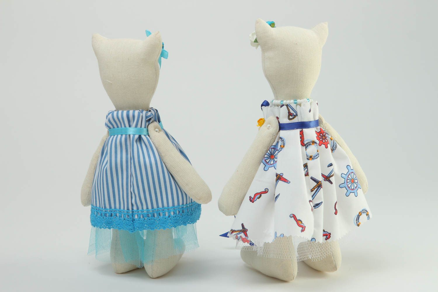 Peluches chats en robes Jouets faits main textiles Cadeau original 2 pièces photo 4