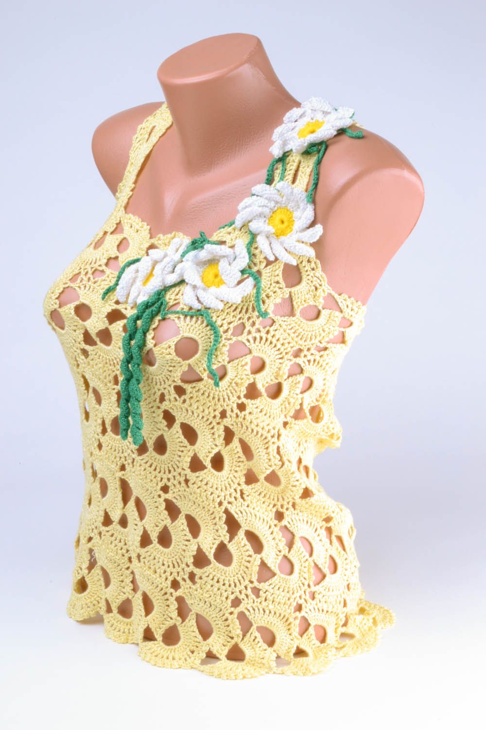 Yellow lace top photo 1