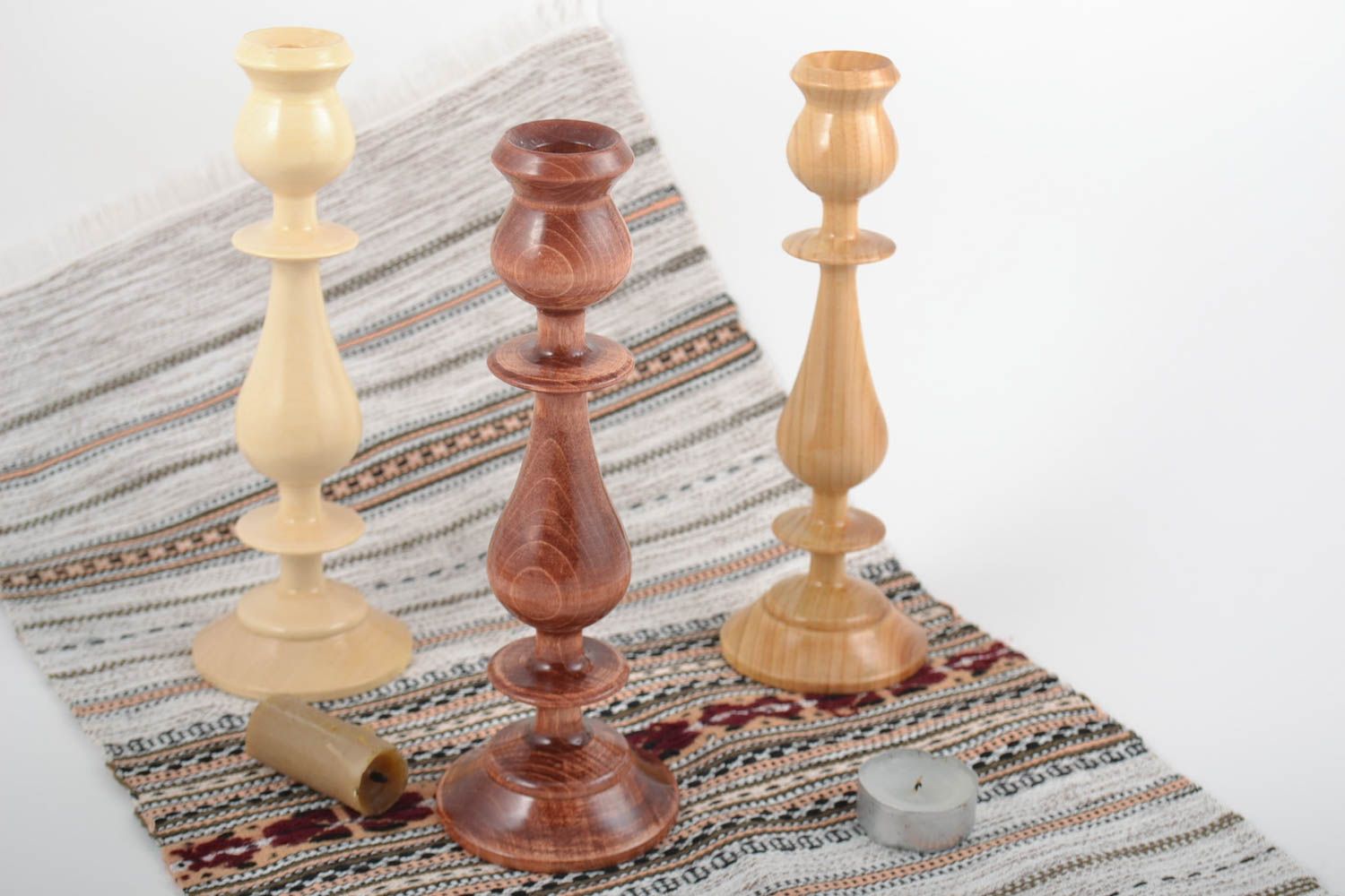 Set of 3 handmade varnished wooden candlesticks for 1 candle for interior decor photo 1