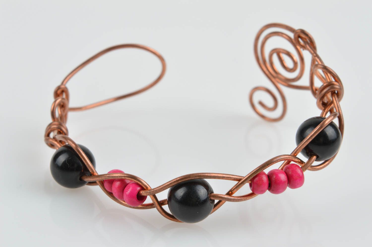Kupfer Armband handgemachter Schmuck  Accessoire für Frauen mit grellen Perlen foto 2