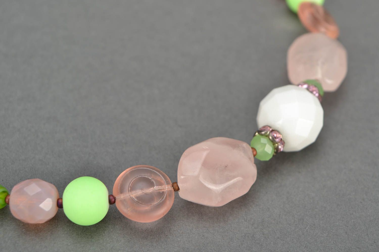 Pink necklace with natural stones quartz and agate handmade fancy jewelry photo 3