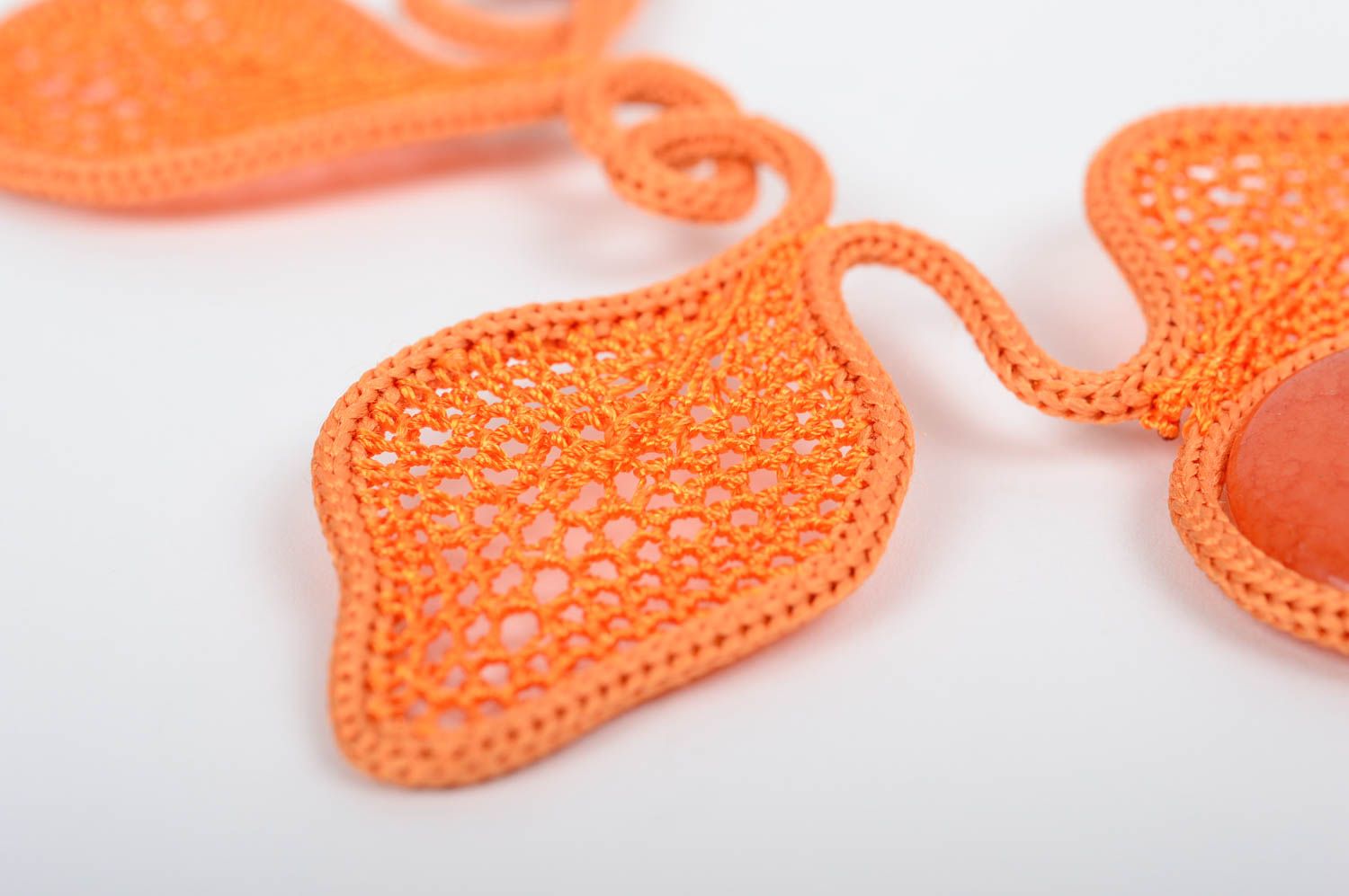 Collier textile Bijou fait main orange avec jaspe et corail Cadeau femme photo 2