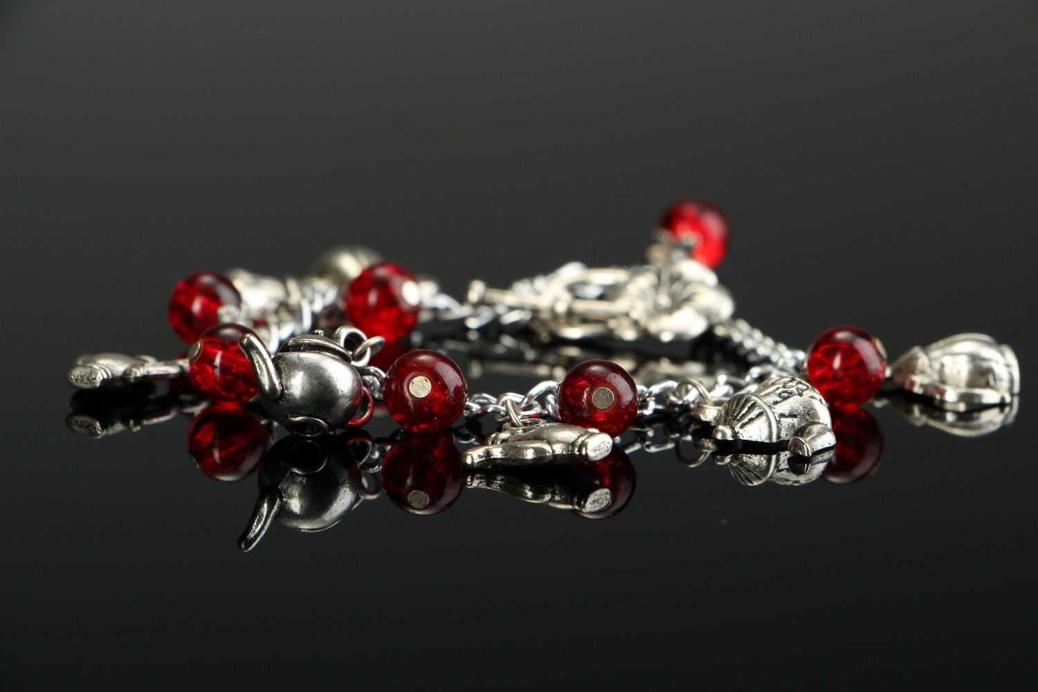 Bracelet en acier et perles de verre Théières photo 2