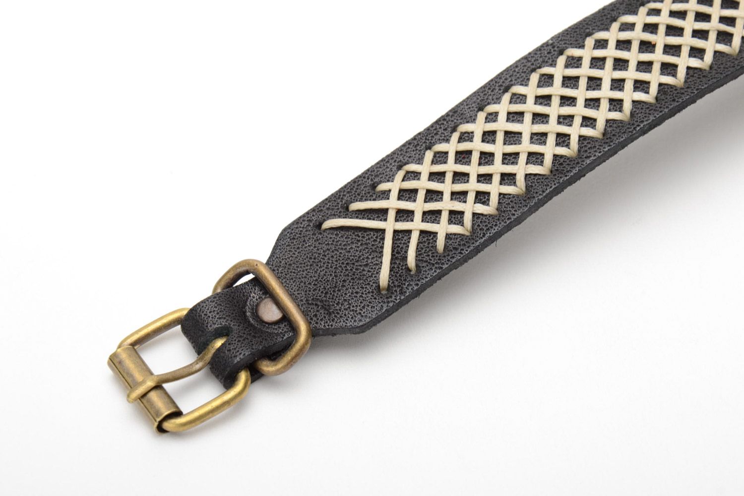Bracelet en cuir naturel fait main design original large de couleur noire photo 5