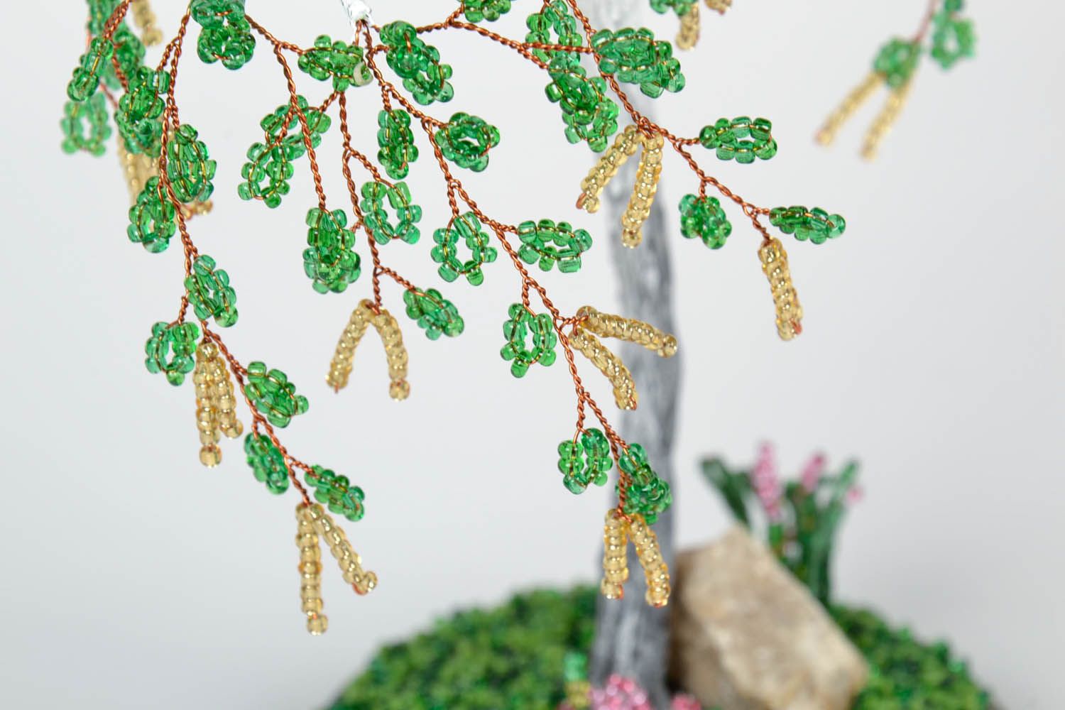Árvore Betula de miçangas artesanais para decoração do interior foto 4