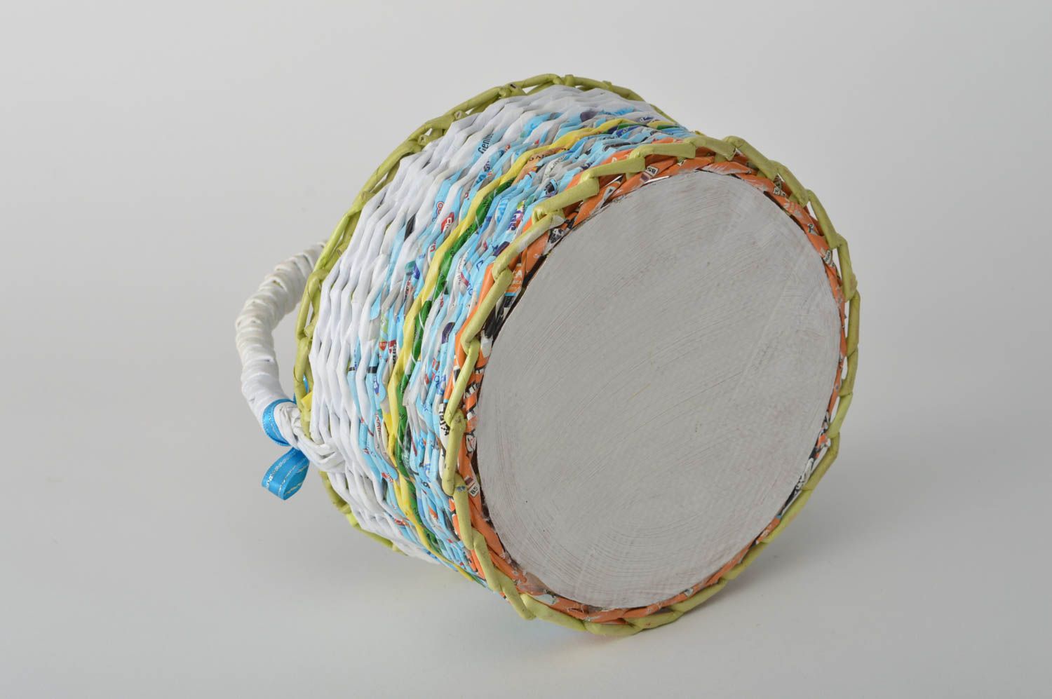 Плетеная корзина ручной работы пасхальный декор подарочная корзина из бумаги фото 3