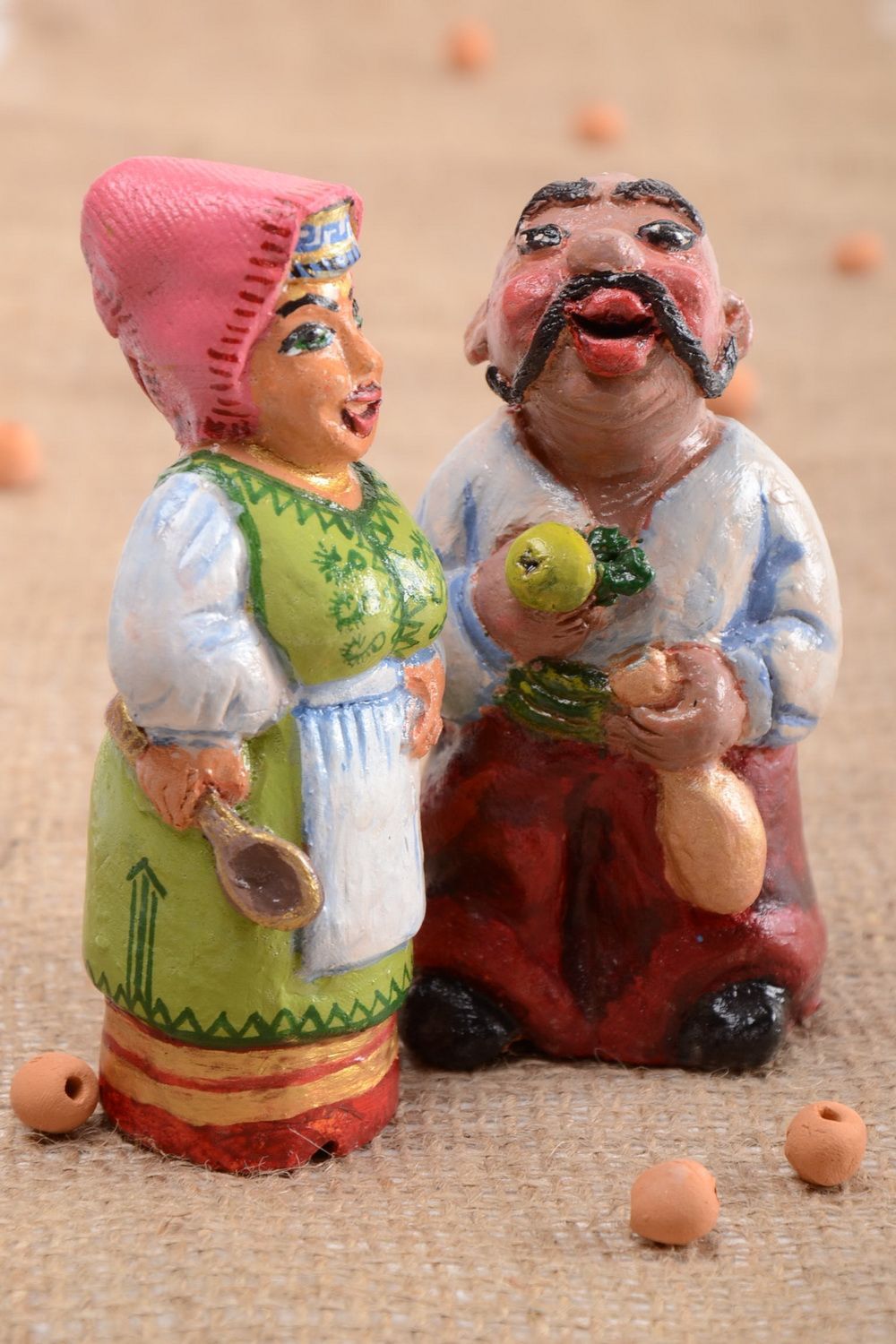 Bemalte handmade Keramik Deko Figuren Set 2 Stück im ethnischen Stil Paar foto 1