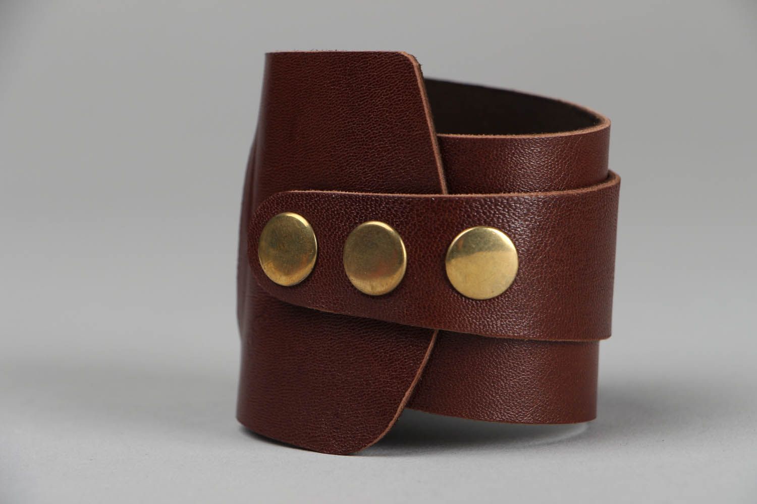 Bracelet en vrai cuir brun fait main photo 2
