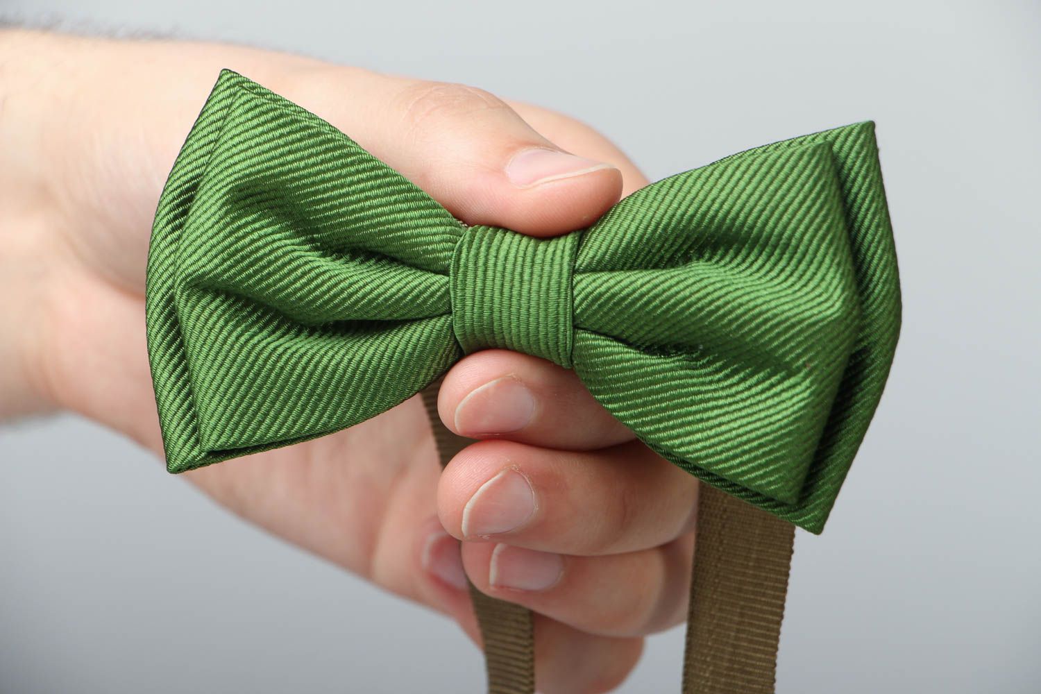 Текстильный галстук-бабочка Зеленая трава фото 4