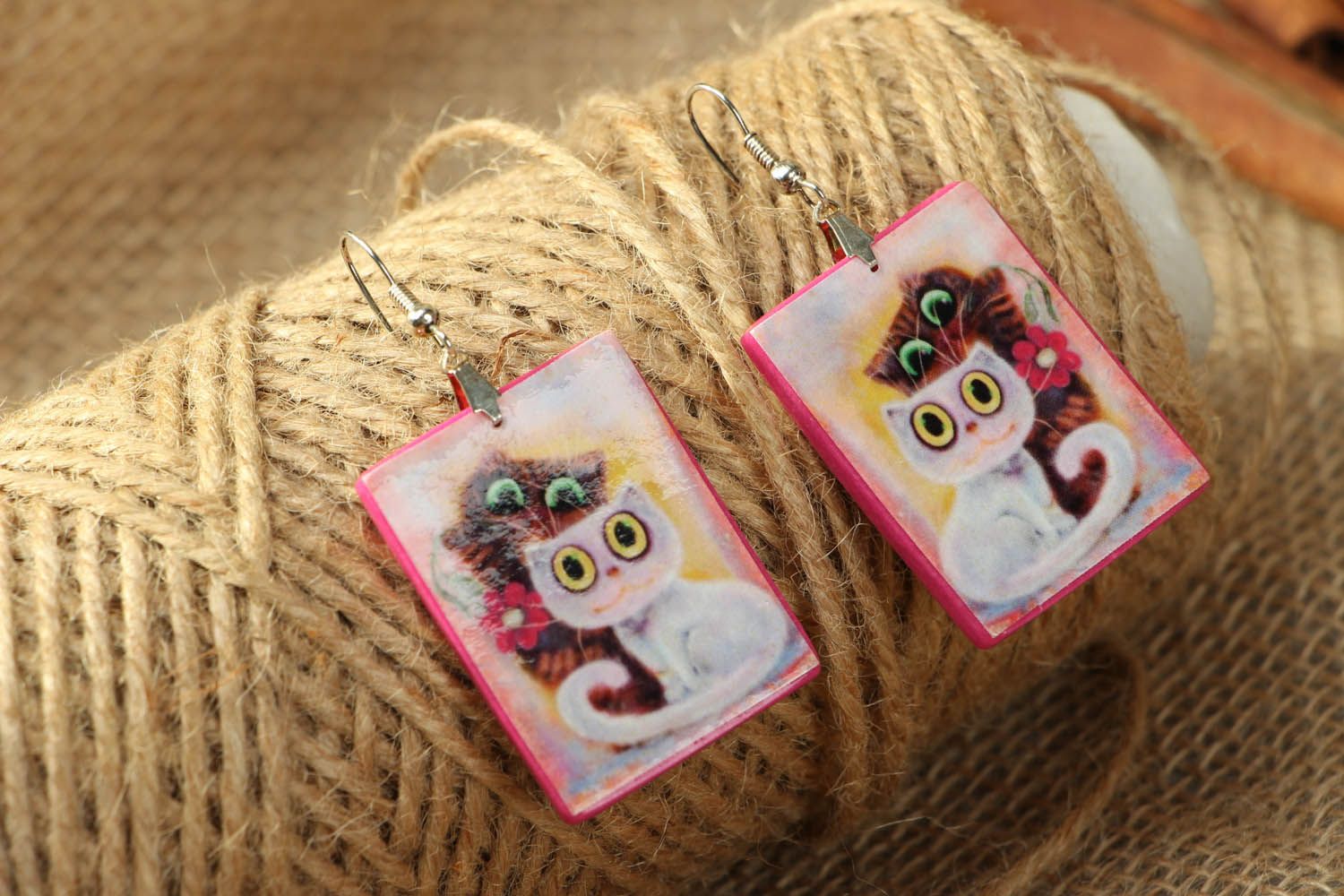 Plastic earrings with kittens photo 3