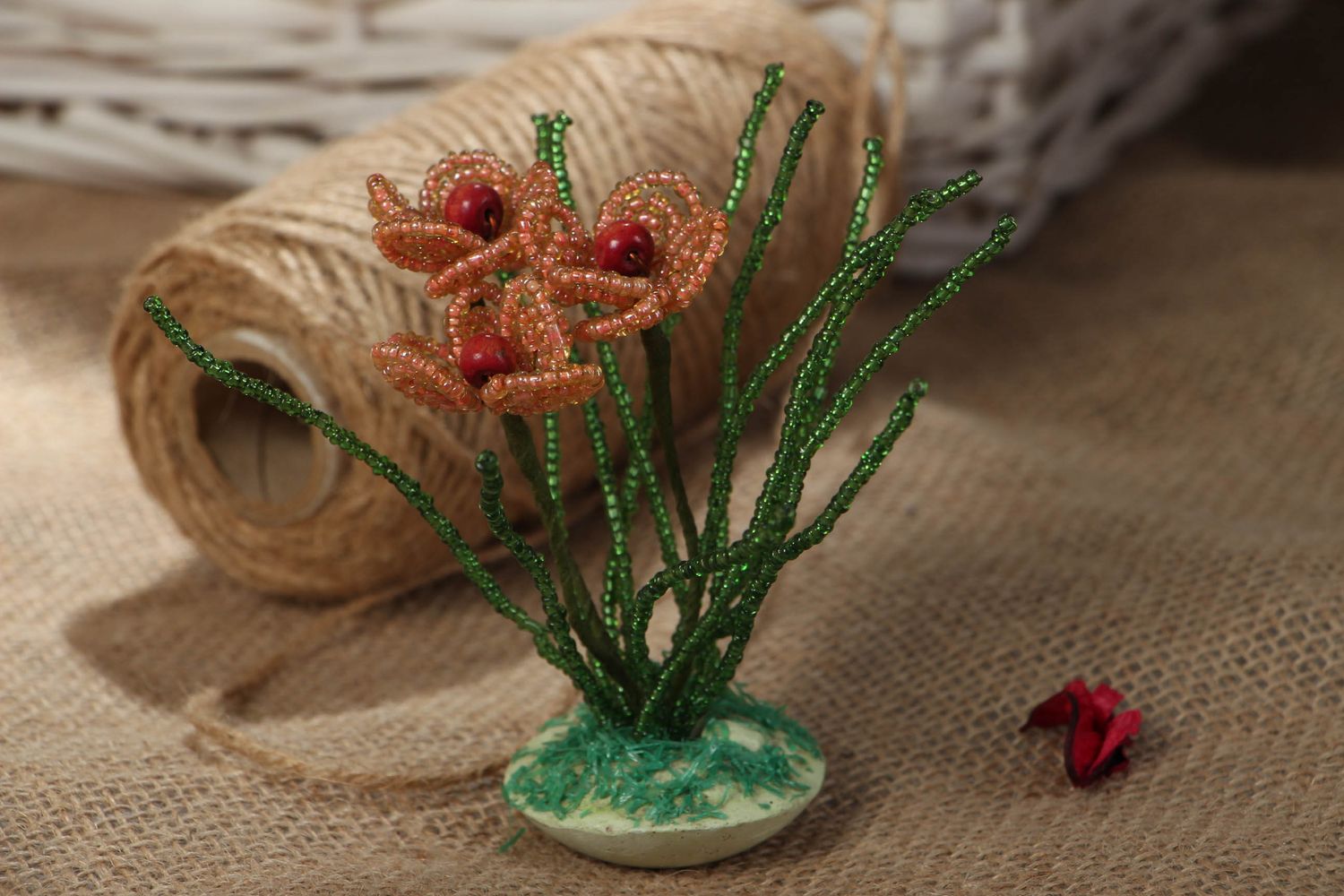 Fiori fatti a mano fiori decorativi intrecciati con perline decorazioni casa foto 5