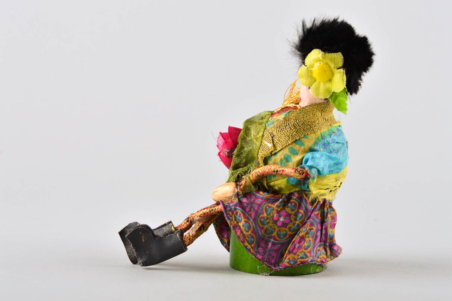 Bambola bella in stoffa fatta a mano pupazzo tessile originale da collezione foto 3