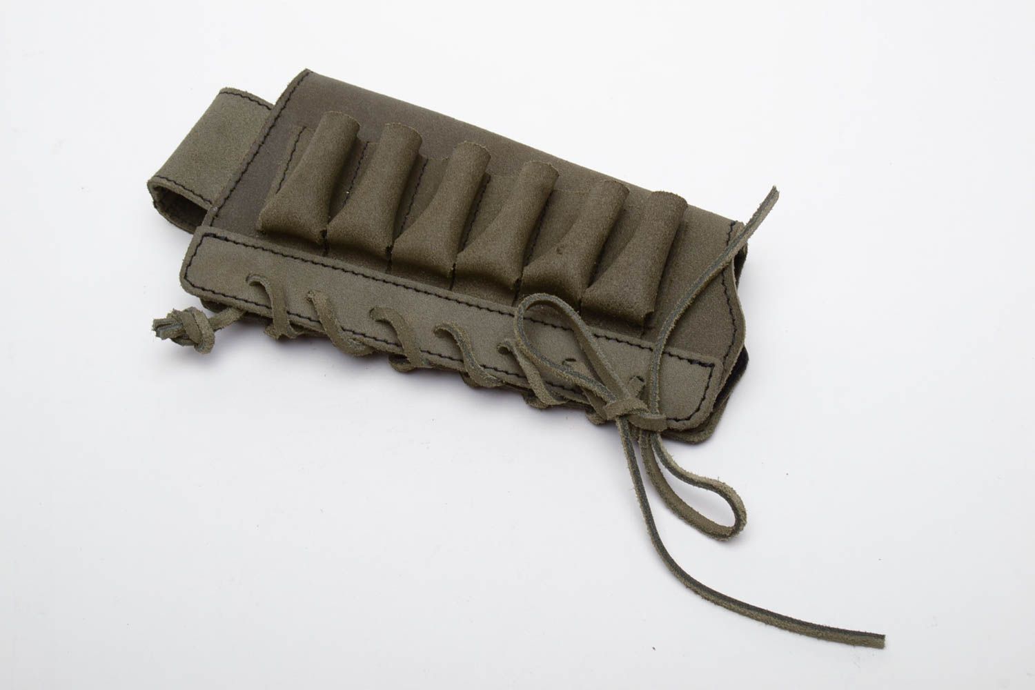 Leather cartridge pouch photo 2