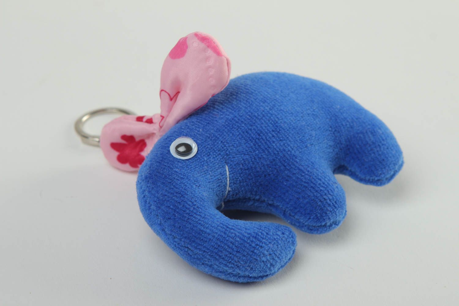 Porte-clé peluche éléphant Porte-clef fait main bleu velours Accessoire pour clé photo 3