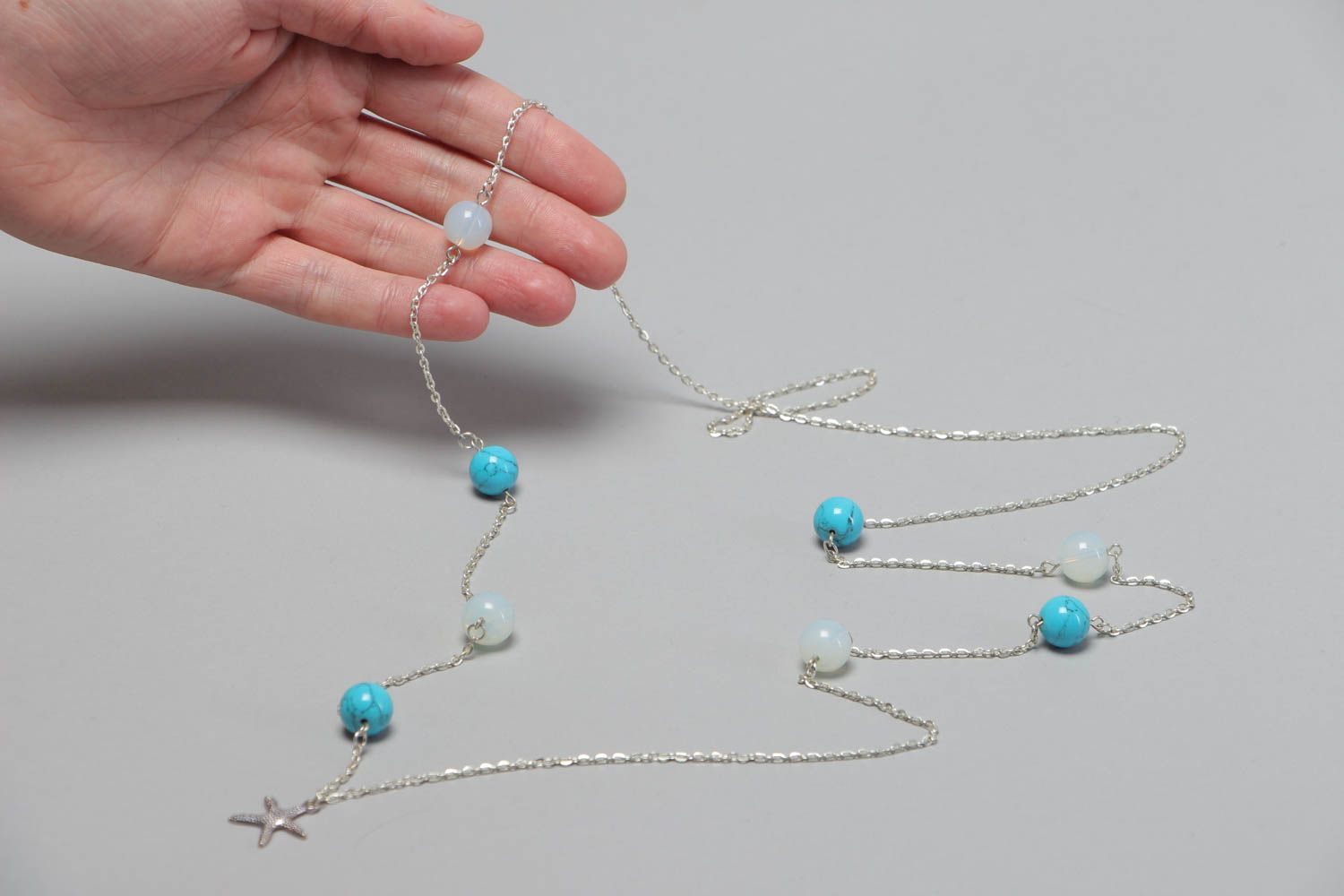 Zartes Collier aus echten Steinen Türkis und Mondstein handmade Schmuck für Frau foto 5