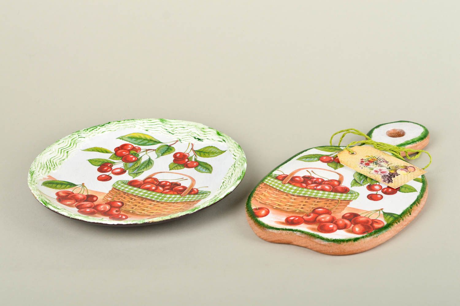Набор посуды ручной работы глиняная тарелка декоративная разделочная доска Вишни фото 2