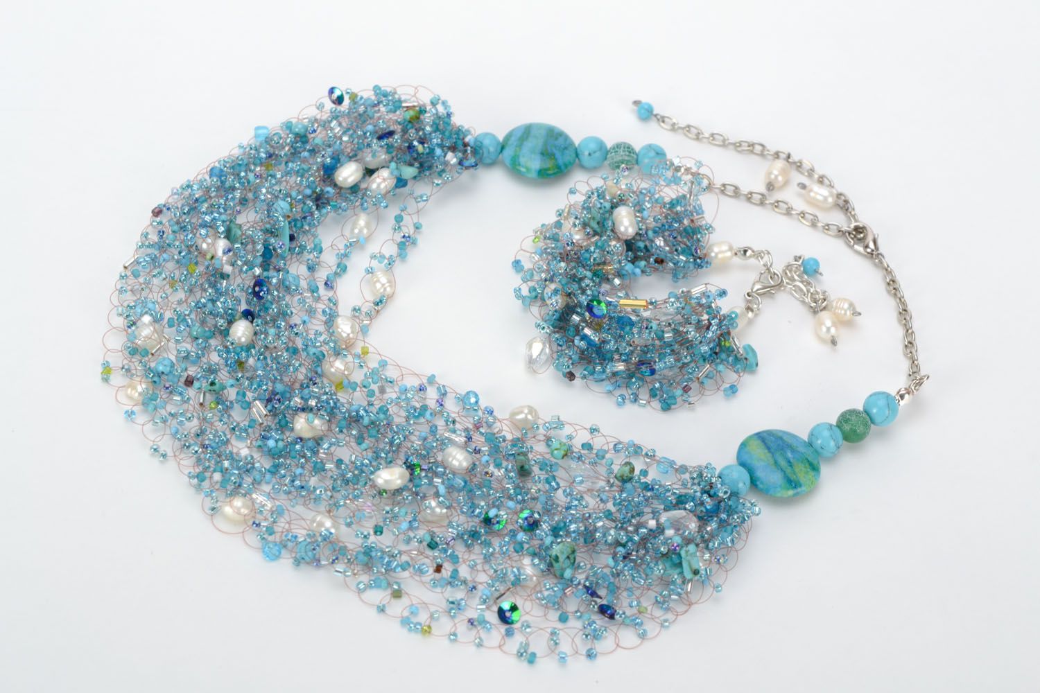Necklace and bracelet with river pearl and turquoise photo 2