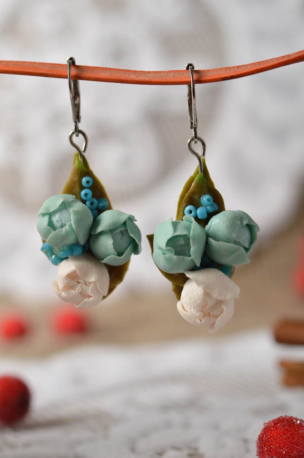 Handmade polymer clay earrings plastic earrings with flowers designer jewelry photo 2